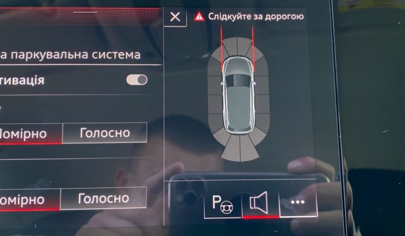 
								Вживанi 2021 Audi e-tron заповнено									