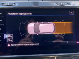 
										Вживанi 2020  Volkswagen Golf заповнено									