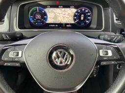 
										Вживанi 2020  Volkswagen Golf заповнено									