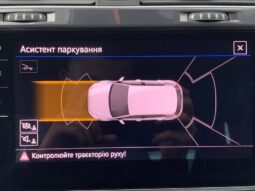 
										Вживанi 2020  Volkswagen Golf заповнено									