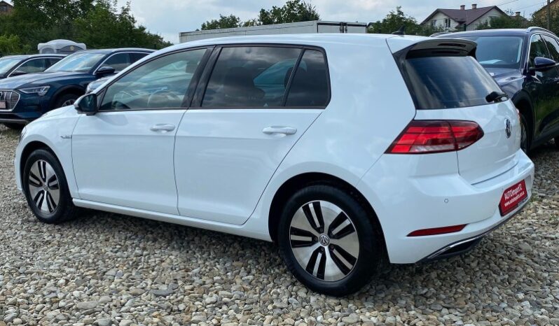 
								Вживанi 2019  Volkswagen Golf заповнено									