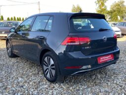 
										Вживанi 2020  Volkswagen Golf заповнено									