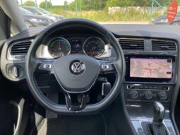 
										Вживанi 2020  Volkswagen Golf заповнено									