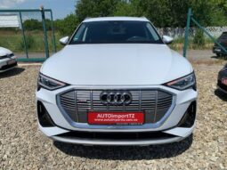 
										Вживанi 2021  Audi e-tron заповнено									