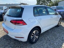 
										Вживанi 2020  Volkswagen Golf заповнено									