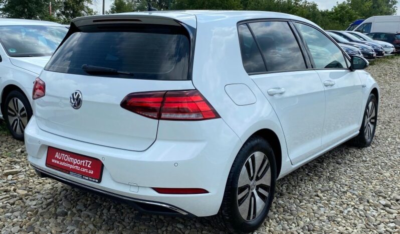 
								Вживанi 2019  Volkswagen Golf заповнено									