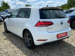 
										Вживанi 2020  Volkswagen Golf заповнено									