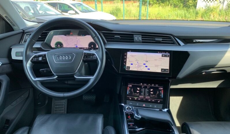 
								Вживанi 2021  Audi e-tron заповнено									