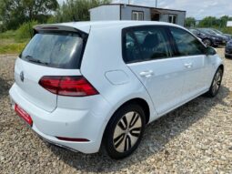 
										Вживанi 2020  Volkswagen Golf заповнено									