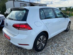 
										Вживанi 2020  Volkswagen Golf заповнено									