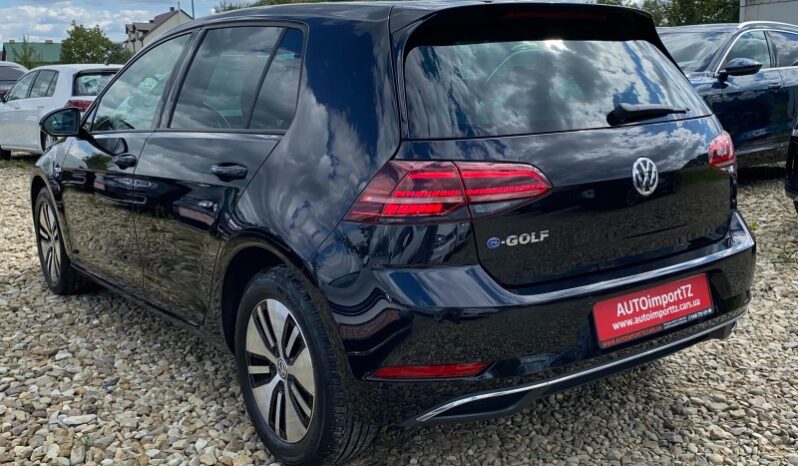 
								Volkswagen e-Golf 2020 заповнено									