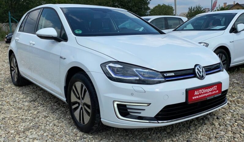 
								Вживанi 2019  Volkswagen Golf заповнено									