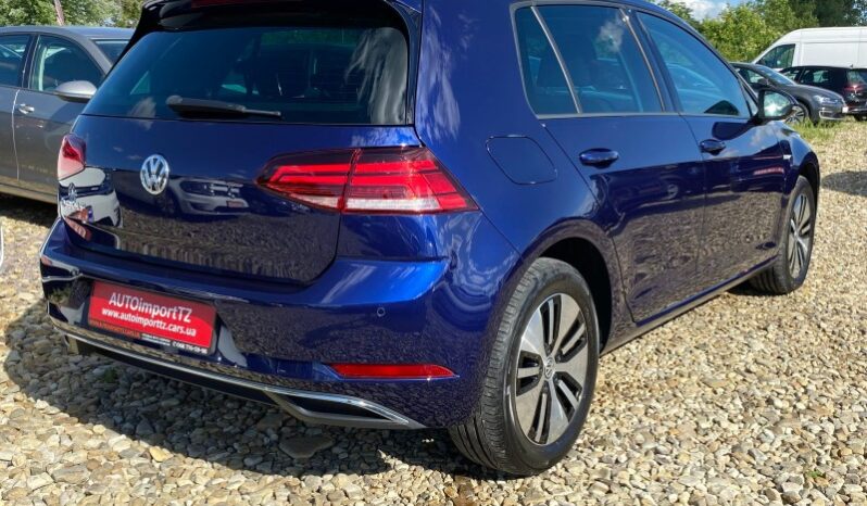 
								Вживанi 2019  Volkswagen Golf заповнено									