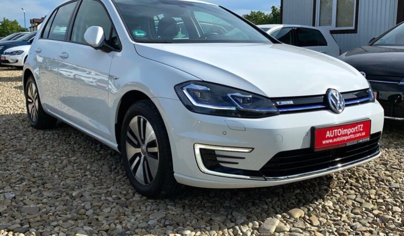 
								Вживанi 2019  Volkswagen Golf заповнено									