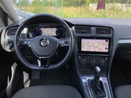 
										Вживанi 2020  Volkswagen Golf заповнено									