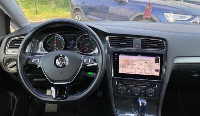 
								Вживанi 2019  Volkswagen Golf заповнено									