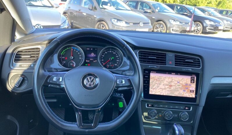 
								Вживанi 2019  Volkswagen Golf заповнено									