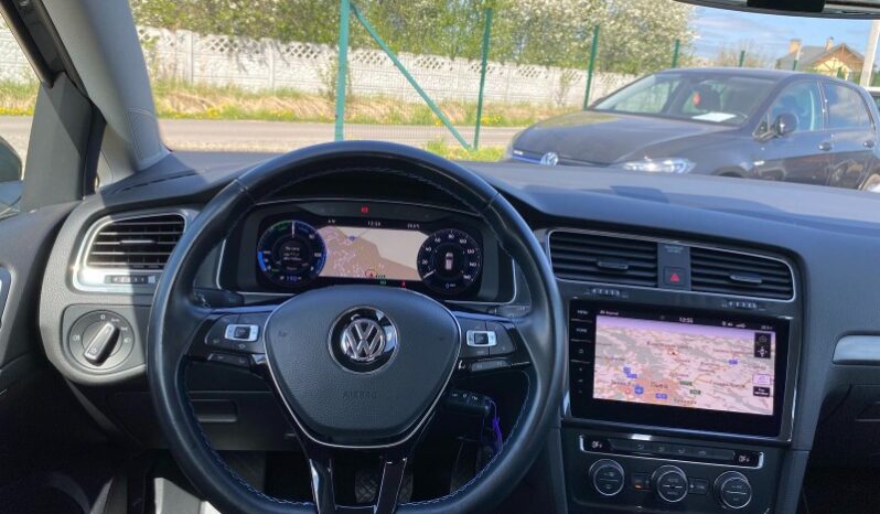 
								Вживанi 2020  Volkswagen Golf заповнено									