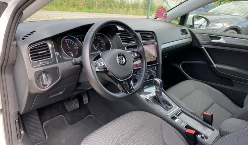 
								Вживанi 2019  Volkswagen Golf заповнено									