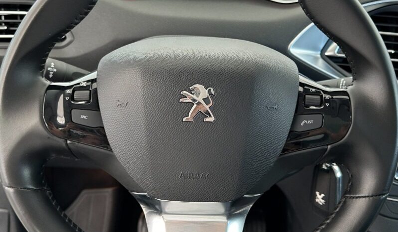 
								Peugeot 308 заповнено									