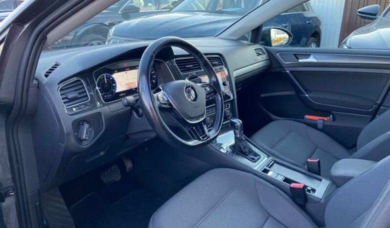 
								Вживанi 2019  Volkswagen Golf заповнено									