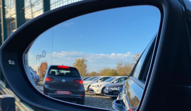 
								Вживанi 2019 Volkswagen Golf заповнено									