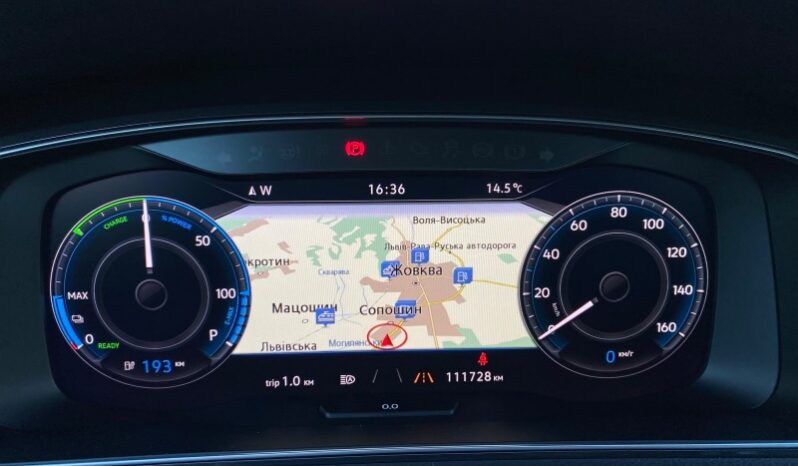 
								Вживанi 2019  Volkswagen Golf заповнено									