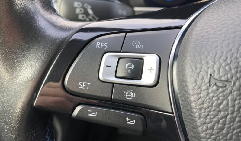 
								Вживанi 2019 Volkswagen Golf заповнено									
