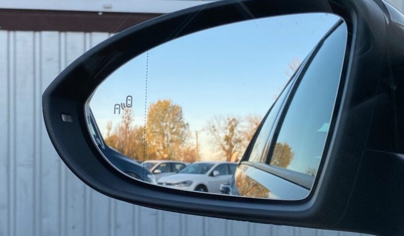 
								Вживанi 2019  Volkswagen Golf заповнено									