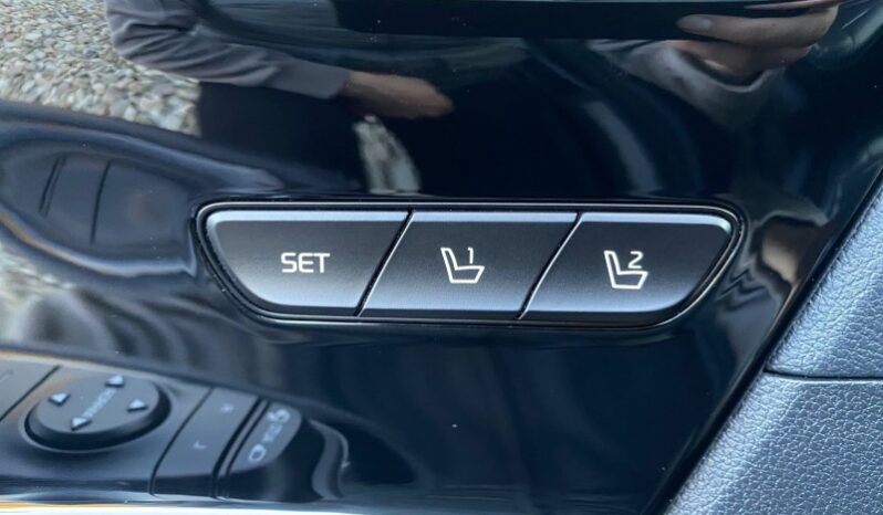 
								Вживанi 2019  KIA Niro заповнено									
