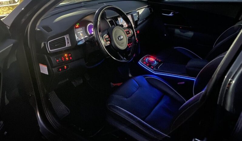 
								Вживанi 2019  KIA Niro заповнено									