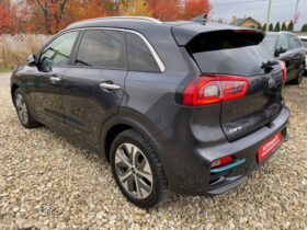 Вживанi 2019  KIA Niro