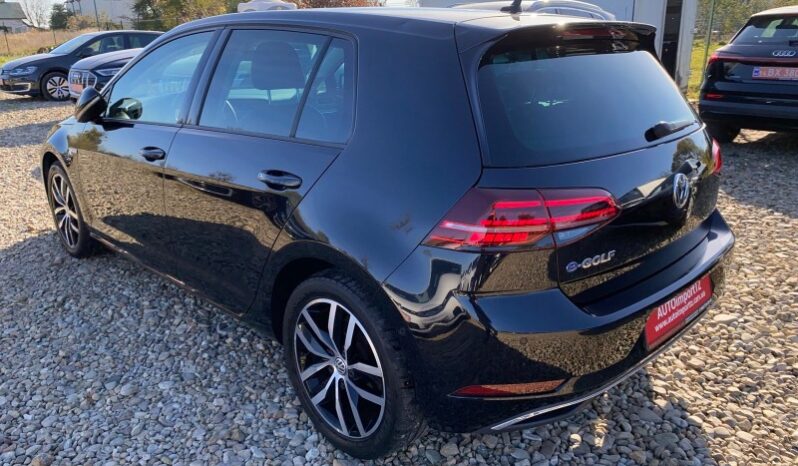 
								Вживанi 2019  Volkswagen Golf заповнено									