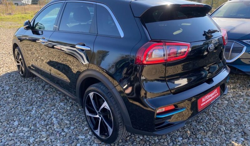 
								Вживанi 2019  KIA Niro заповнено									