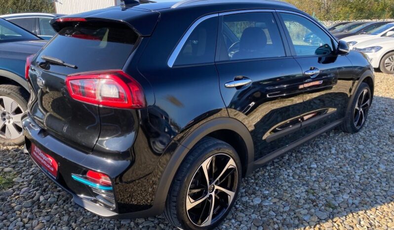 
								Вживанi 2019  KIA Niro заповнено									