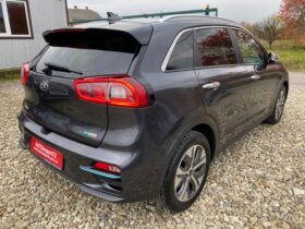 Вживанi 2019  KIA Niro