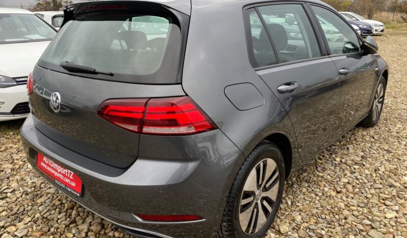 
								Вживанi 2019 Volkswagen Golf заповнено									