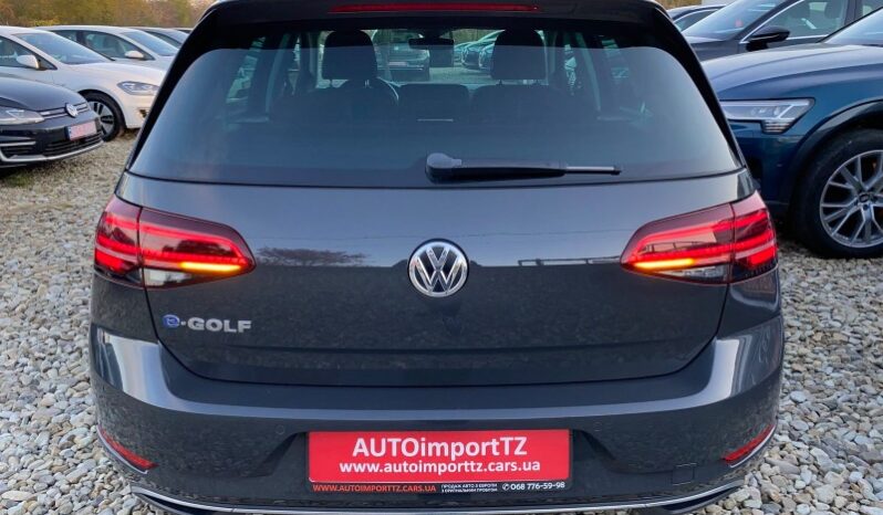 
								Вживанi 2019 Volkswagen Golf заповнено									