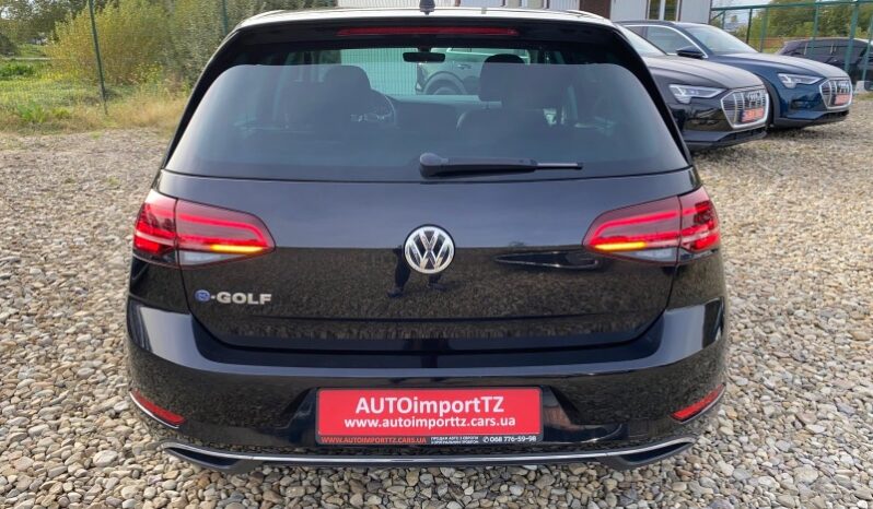 
								Вживанi 2019  Volkswagen Golf заповнено									