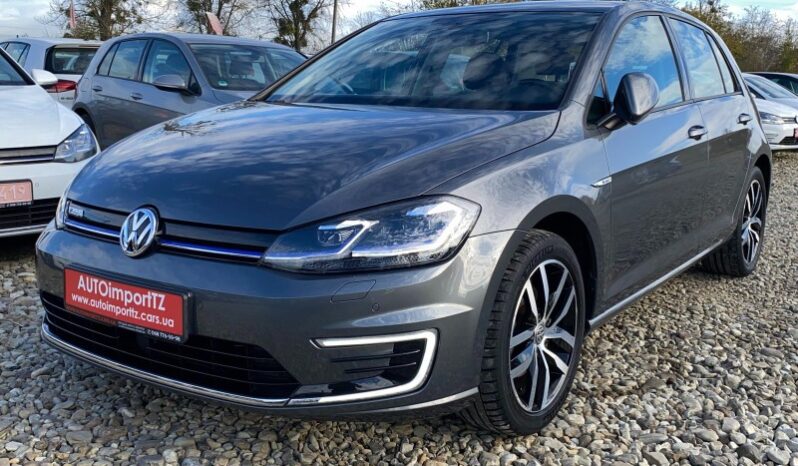
								Вживанi 2019  Volkswagen Golf заповнено									