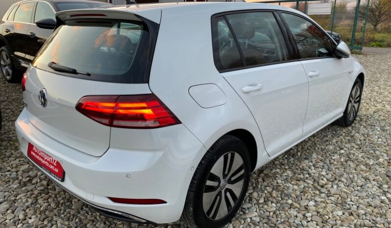
								Вживанi 2019 Volkswagen Golf заповнено									