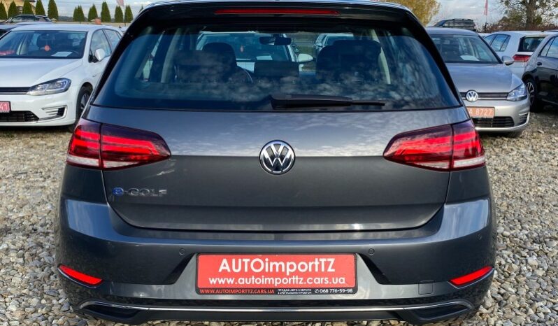 
								Вживанi 2019  Volkswagen Golf заповнено									