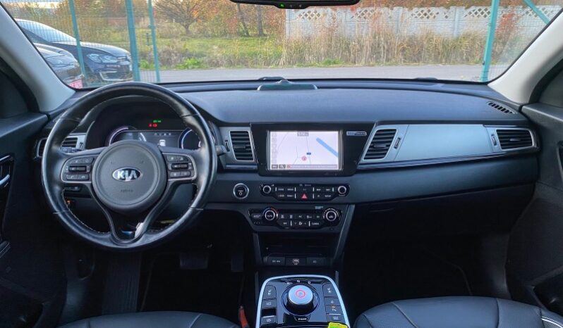 
								Вживанi 2019  KIA Niro заповнено									