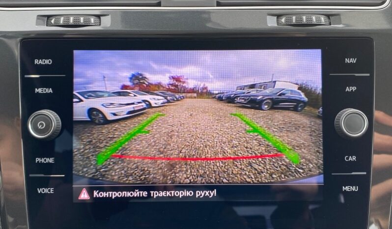
								Вживанi 2019 Volkswagen Golf заповнено									