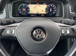 
										Вживанi 2020  Volkswagen Golf заповнено									