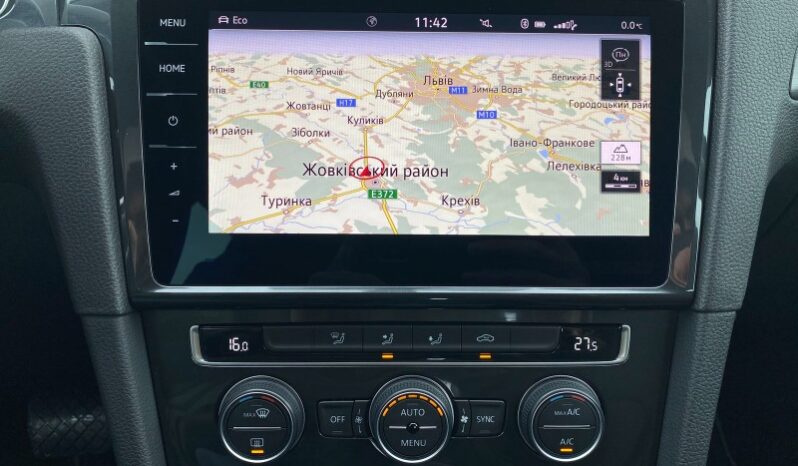 
								Вживанi 2020  Volkswagen Golf заповнено									