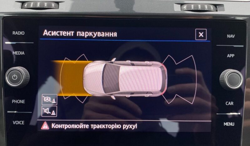 
								Вживанi 2020  Volkswagen Golf заповнено									