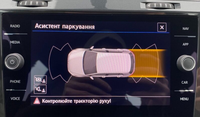 
								Вживанi 2020  Volkswagen Golf заповнено									