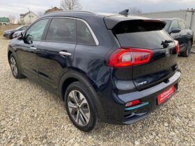 Вживанi 2019  KIA Niro