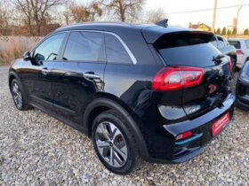 Вживанi 2019  KIA Niro